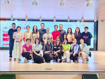 家校同心育新苗，携手共筑成长林 ——翠园文锦中学初一年级家委迎新大会圆满举行
