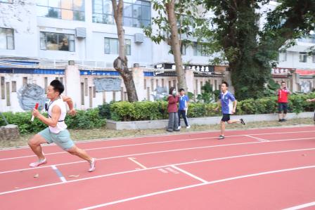 锦耀赛场，人人闪光——翠园文锦中学举办第24届体育文化节暨第41届田径运动会