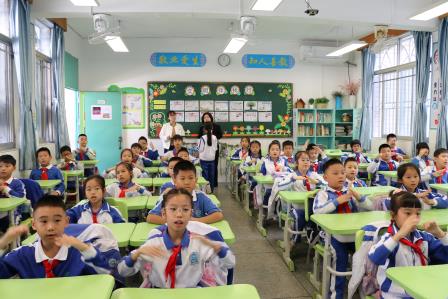 深耕班级沃土，绽放文化芬芳 ——深圳市笋岗小学迎接罗湖区首届“我爱我班”最美班级文化建设验收