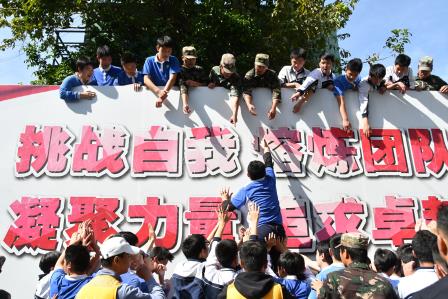 凝心聚力赴中考，励学笃行启新程——翠园文锦中学初三年级开展励志成长社会实践活动