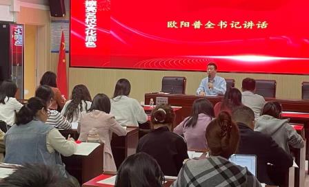 教学常规“精准把脉”，桂园中学为青年教师成长“赋能”