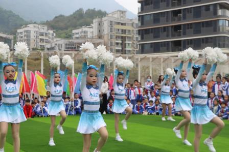 燃动校园！罗湖外语小学第四届体育文化节精彩纷呈