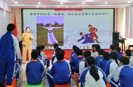校际携手研新质 乐韵飘香促成长｜罗芳小学承办第24期音乐学科校际结对研课活动