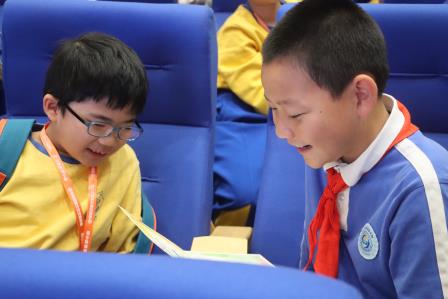 香港天主教石钟山纪念小学师生走进罗湖外语小学