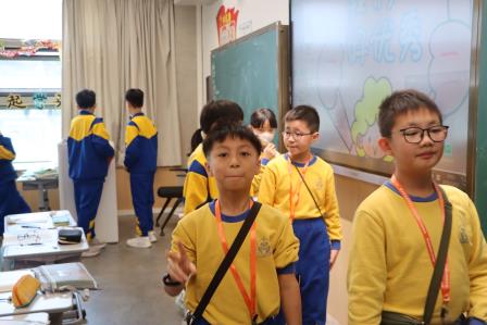 香港天主教石钟山纪念小学师生走进罗湖外语小学