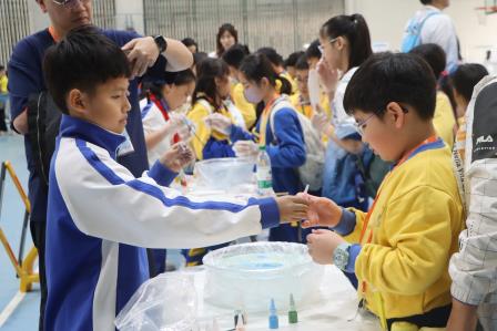 香港天主教石钟山纪念小学师生走进罗湖外语小学