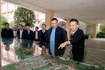 政协领导来访，共话教育发展  —— 陆丰政协主席胡军一行来我校考察指导工作