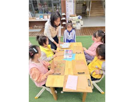 幼小双向奔赴 悦读衔接成长 —荣悦幼儿园与螺岭外国语实验学校开展“幼小衔接月”系列活动 