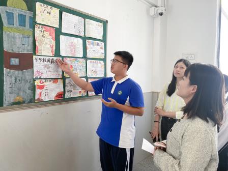 美育浸润班级，文化滋养成长——翠园文锦中学迎接罗湖区“我爱我班”班级文化建设验收指导