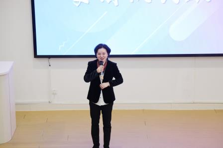首席名师工作室揭牌 |——深北莫基础教育集团跨校美术教师共探艺教前沿