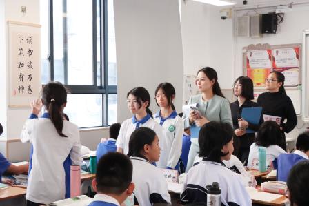 美育浸润班级，文化滋养成长——翠园文锦中学迎接罗湖区“我爱我班”班级文化建设验收指导