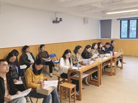 专家引领明方向，教研赋能促提升——东湖中学深耕新质课堂探索育人新路径