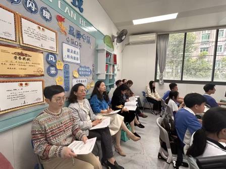 专家引领明方向，教研赋能促提升——东湖中学深耕新质课堂探索育人新路径