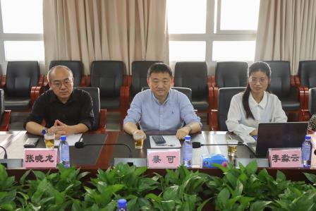 AI赋能课堂教学，人机共育助力成长——深圳市翠园文锦中学迎来专家团考察指导