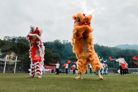 赛体育技能，展青春活力 ——华美外国语学校第七届体育文化节