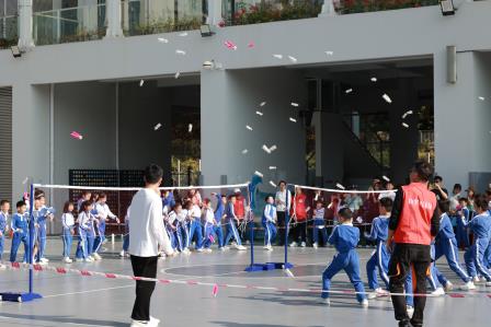 快乐不定向，奔跑在未来——2025年深圳市罗湖未来学校第五届“田径运动会”热力开启
