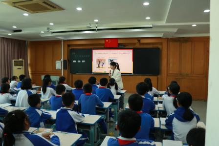 深汕赣三地联合教研，洪湖小学以“审辩式学习”点亮新质课堂