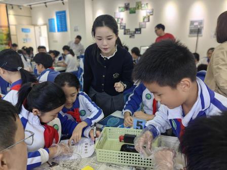 深汕赣三地联合教研，洪湖小学以“审辩式学习”点亮新质课堂