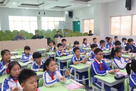 草埔小学开展“一师一优课”音乐教学展示活动