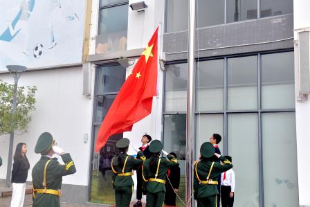 扬科学之帆，筑未来之梦 ——主题升旗仪式（第十七周）