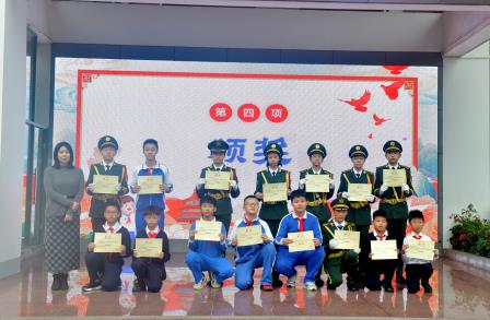 扬科学之帆，筑未来之梦 ——主题升旗仪式（第十七周）