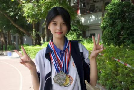 喜报！罗湖外语实验学校师生四人获评全国“最美新时代大先生”“最美新时代小先生”