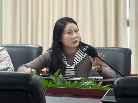 凝聚变革共识，深耕新质课堂——翠园文锦中学召开“教案变脸”专题研讨会