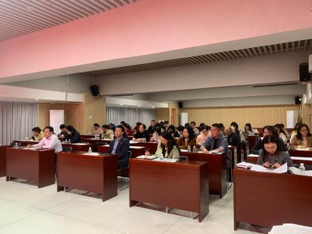 严管厚爱育新人，薪火相传担使命 ——桂园中学召开第5、6期青训班双导师会议
