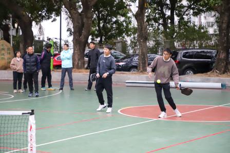 以体育凝聚合力 以健康赋能教育|罗湖外语实验学校首届“撷芳杯”教职工匹克球团体赛隆重开幕