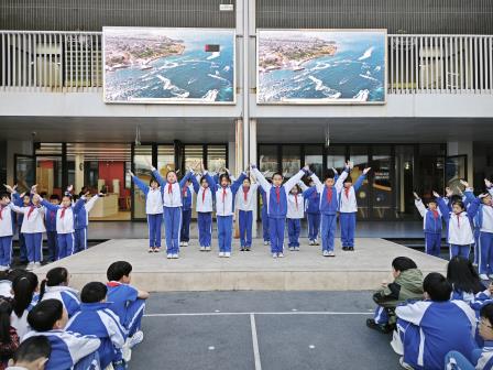 诚实守信，立德修身 ——深圳市翠北实验小学主题升旗仪式（第十八周）