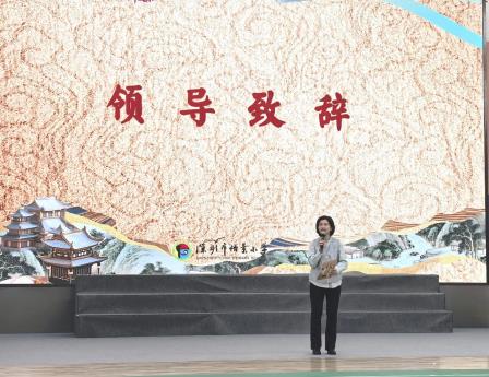 诗画茶俑绘盛唐 知行合一传文脉—— 怡景小学举行2025 语言文化节超学科学习成果展演