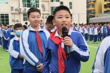 翠竹校园颂宪法精神，法治护航筑成长根基