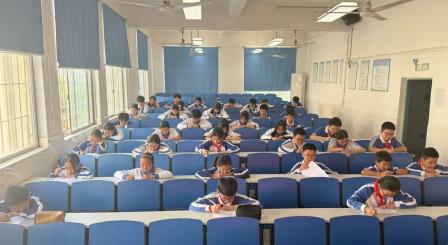 学法明理，护航青春——新华外国语学校2025年“宪法宣传周”活动圆满落幕
