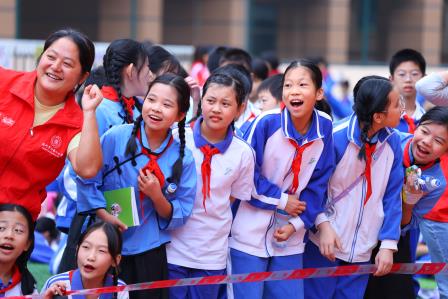 新赛场启新篇，淘小健儿展风采 ——淘金山小学举行第十三届体育节暨2025-2026学年度秋季运动会