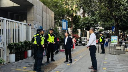 心系师生安全 警校共建平安校园