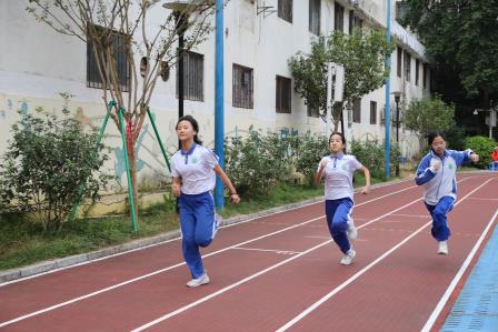 跃动画卷展风采，体育精神耀向西 ——深圳市向西小学成功举办第二十四届体育节暨第三十七届田径运动会