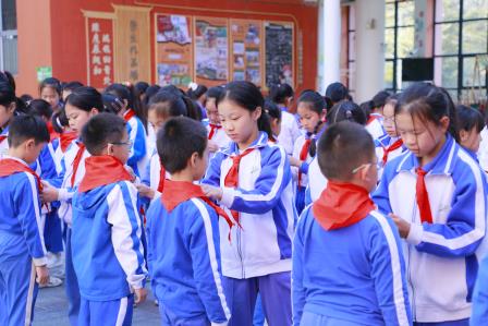 红领巾映初心 强国志少年行 —— 深圳市仙桐实验小学举行少先队新队员入队仪式