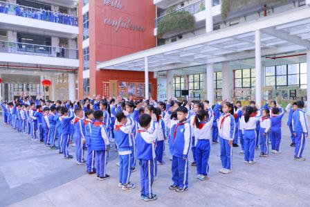 红领巾映初心 强国志少年行 —— 深圳市仙桐实验小学举行少先队新队员入队仪式