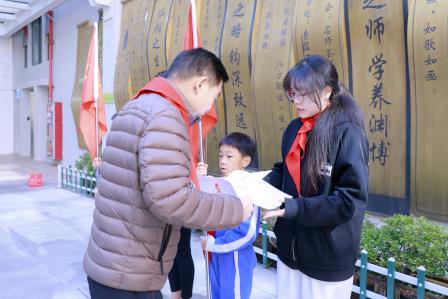 红领巾映初心 强国志少年行 —— 深圳市仙桐实验小学举行少先队新队员入队仪式