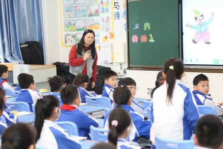 督导赋能进校园，砥砺深耕守初心 ——罗湖区第七责任区督学到罗湖实验开展“课程实施”专项督导