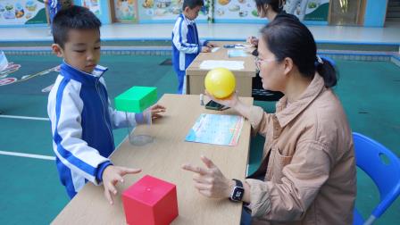 深圳市南湖小学游园闯关活动：助力低年级学生快乐成长