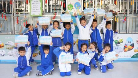 深圳市南湖小学游园闯关活动：助力低年级学生快乐成长