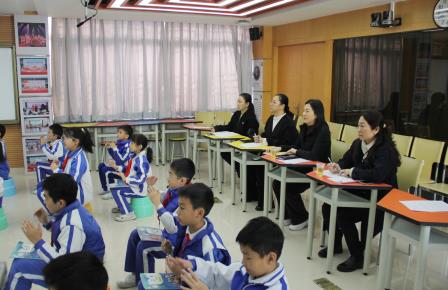第三责任区督导组赴深圳市南湖小学开展专项督导