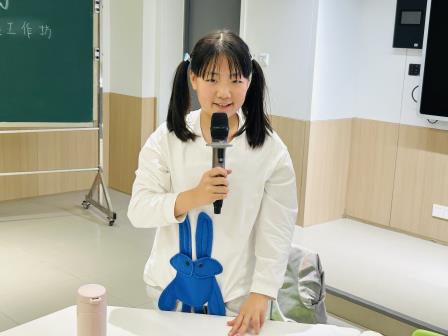 “心”光闪闪，快乐同行——翠竹外国语实验学校心理社团期末赋能工作坊顺利展开