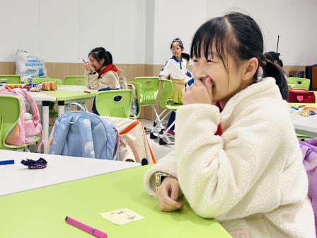 “心”光闪闪，快乐同行——翠竹外国语实验学校心理社团期末赋能工作坊顺利展开