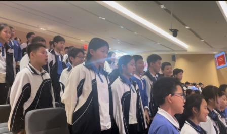 党建引领聚合力·思政铸魂育新人——深北莫附属布心中学初一年级“党建+思政”主题活动