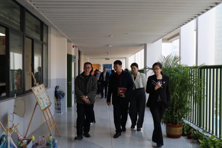 人机协同探新路，智教融合育未来 ——深圳市罗湖区人工智能教育应用调研组专家到泰宁小学指导工作