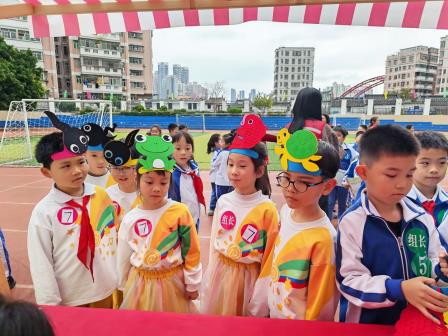 小萌狮逐光成长，嘉年华绽放异彩 ——深圳市笋岗小学学科综合素养嘉年华圆满举行