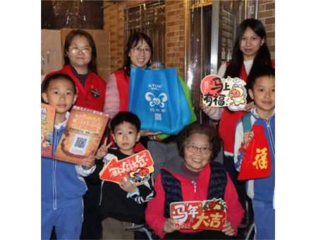 勺米传情，益暖大望——大望教联体举办“勺米传情，益暖大望”腊八民俗活动
