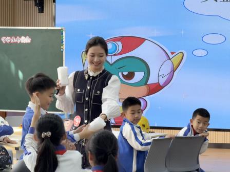 筑牢安全防线  彰显师者担当 ——向西小学陈齐老师荣获深圳市第四届安全教育大赛一等奖